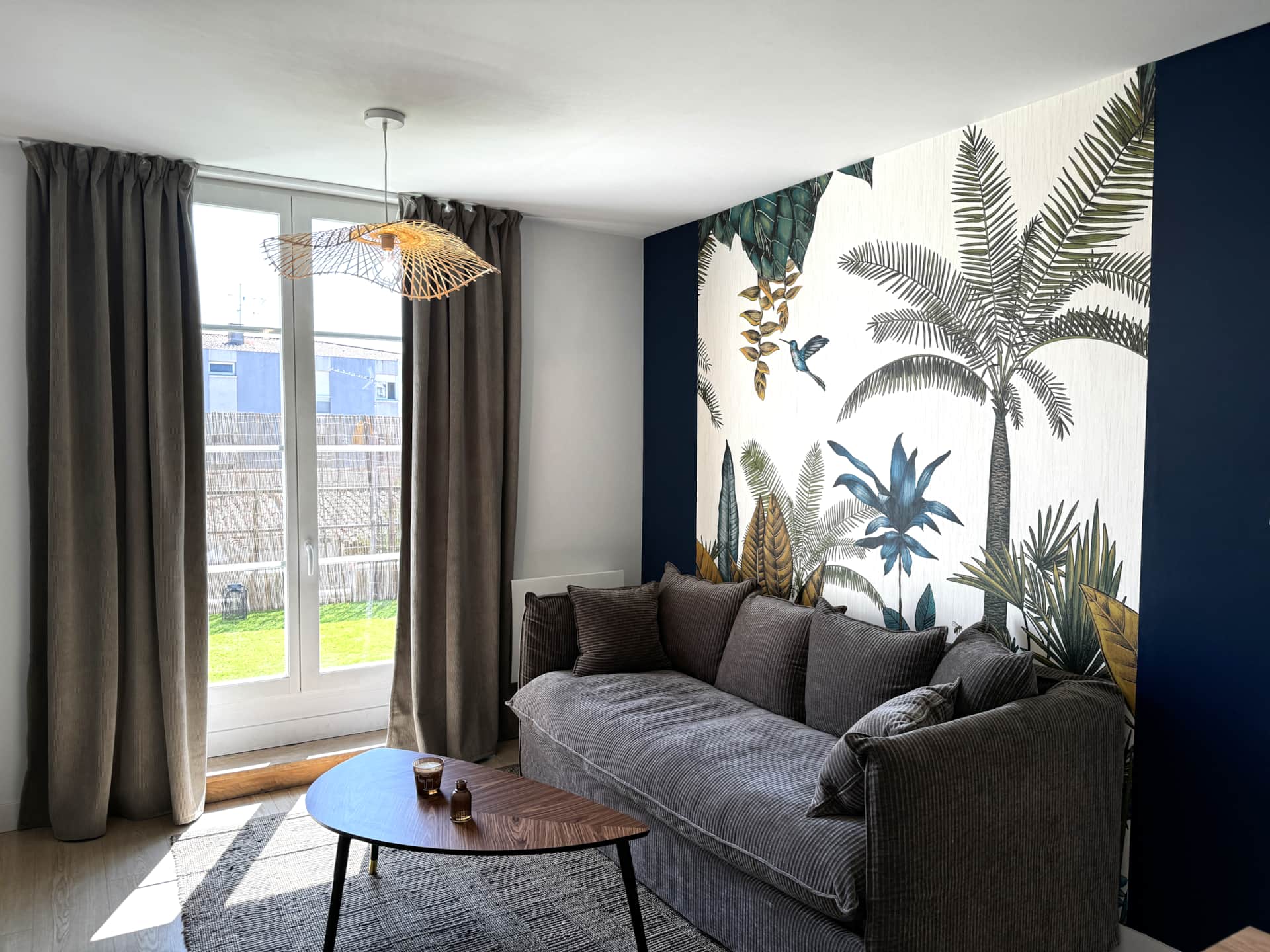 Logement Yellow Pink